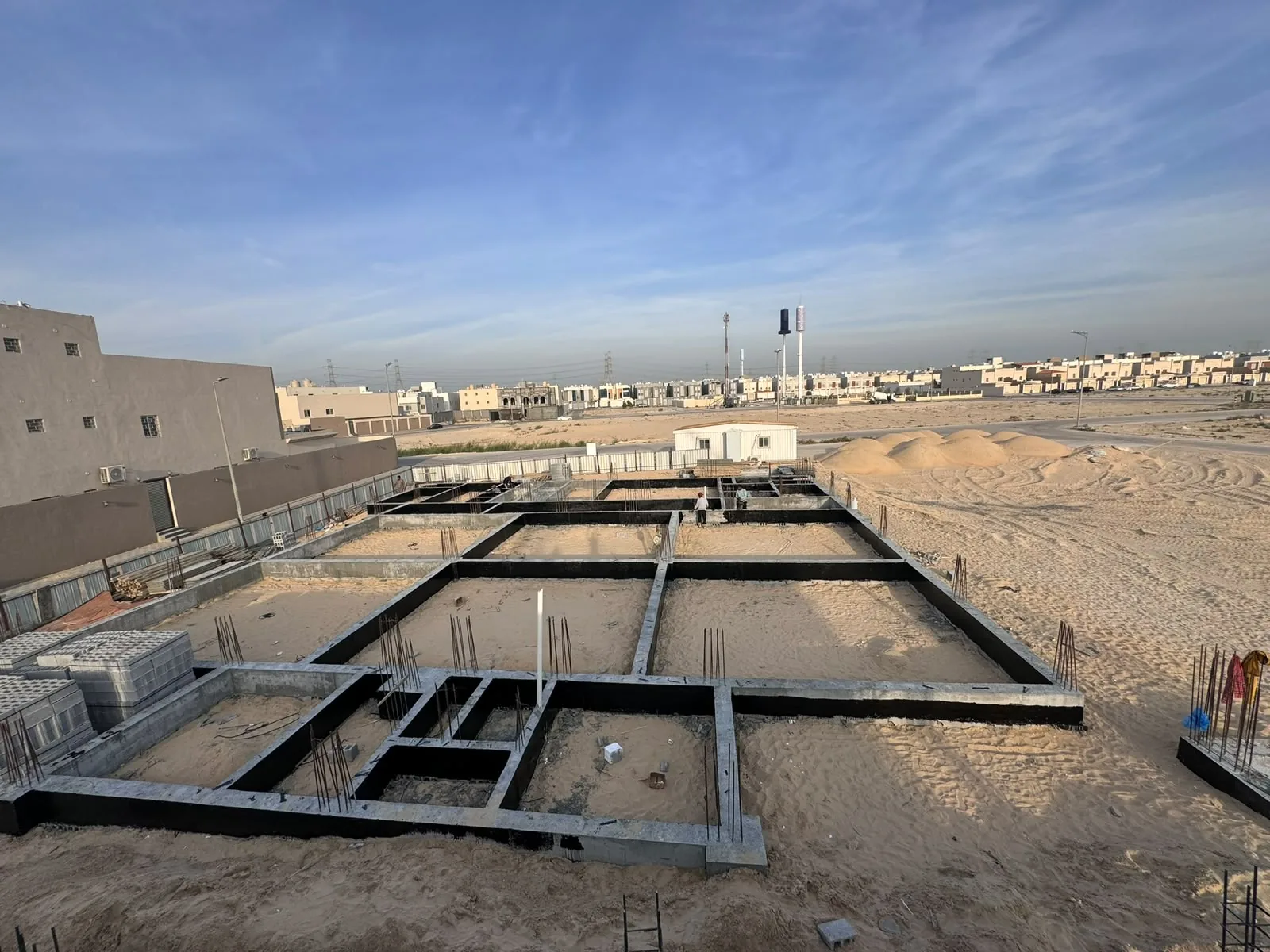 تنفيذ فيلا حديثة في الرياض بإدارة هندسية متكاملة